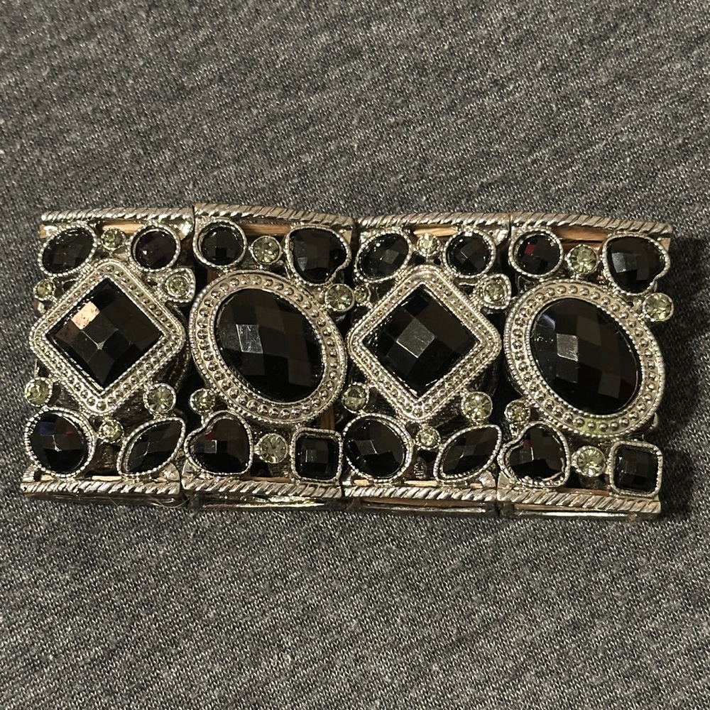 Women’s Geometric Gemstone Stretchy Elegant Bracelet, Black & Silver, OS - Picture 4 of 6